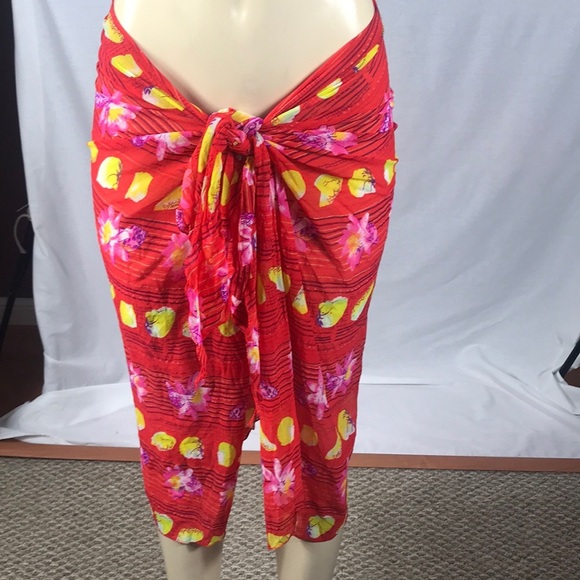 Zuliana Sea Shell & Flower Mesh Long Sarong. Made In USA. New With Tags - Picture 4 of 6